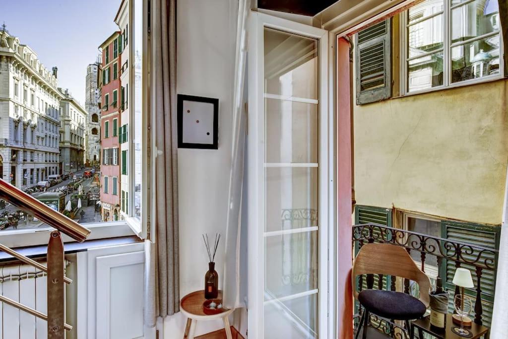 Luminoso Appartamento Nel Cuore Di Genova+Balcone Exterior photo